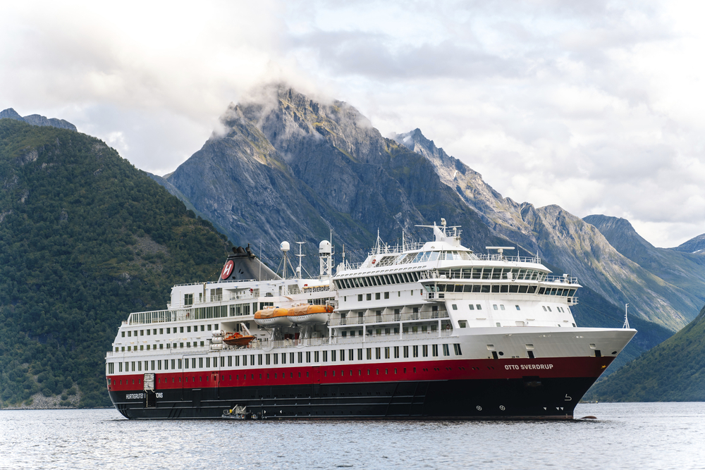Saebo Norwegen, MS Otto Sverdrup